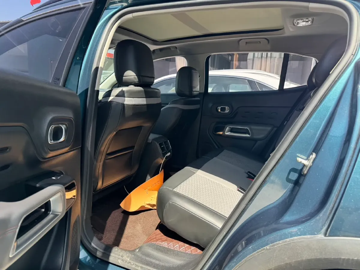 2019 Citroen C5 Aircross 1.8T 204HP L4 6AT,autocango,china used car exporter,china ev exporter,chinese used car exporter,chinese used ev exporter