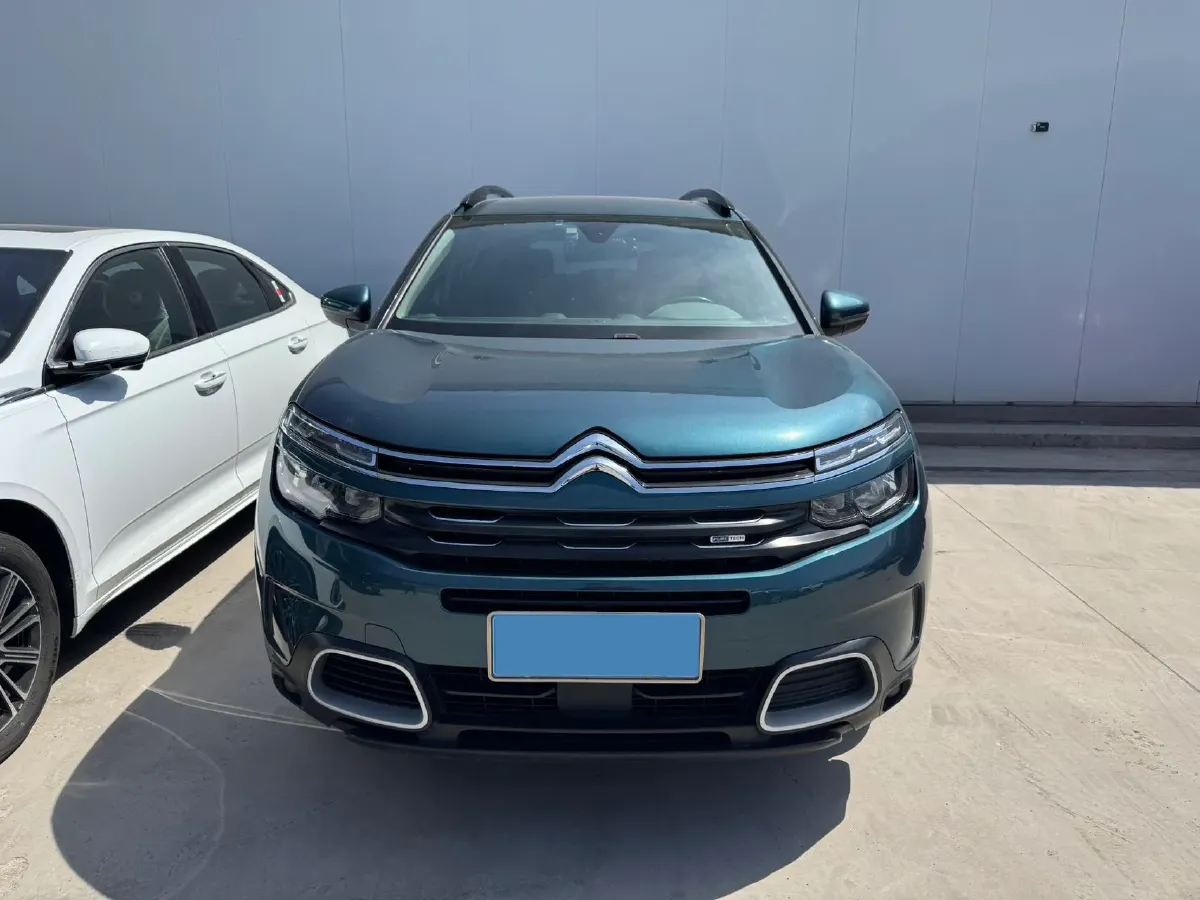 2019 Citroen C5 Aircross 1.8T 204HP L4 6AT,autocango,china used car exporter,china ev exporter,chinese used car exporter,chinese used ev exporter