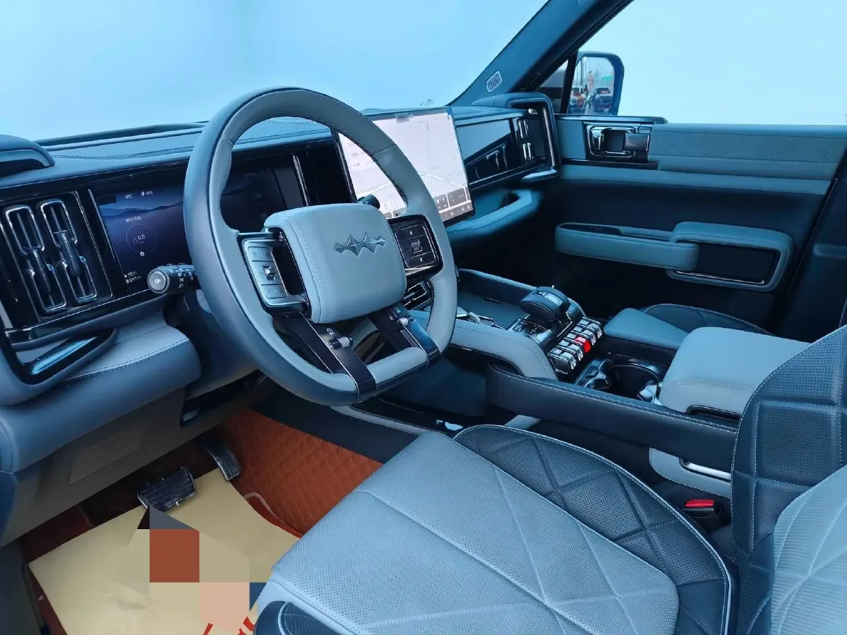 2023 FangChengBao Bao 5 1.5T 194HP L4 E-CVT PHEV 31.8KWH,autocango,china used car exporter,china ev exporter,chinese used car exporter,chinese used ev exporter