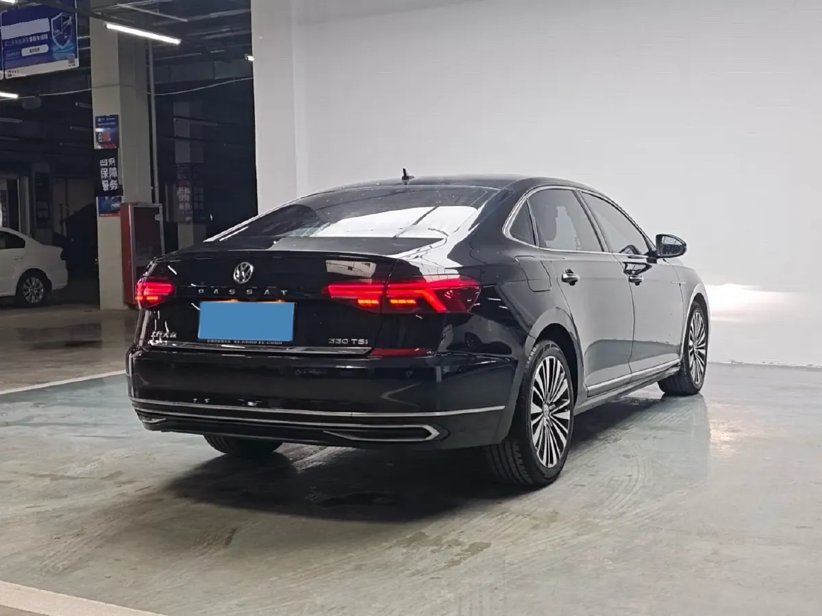 2019 Volvo V40 1.5T 152HP L4 6AT,autocango,china used car exporter,china ev exporter,chinese used car exporter,chinese used ev exporter