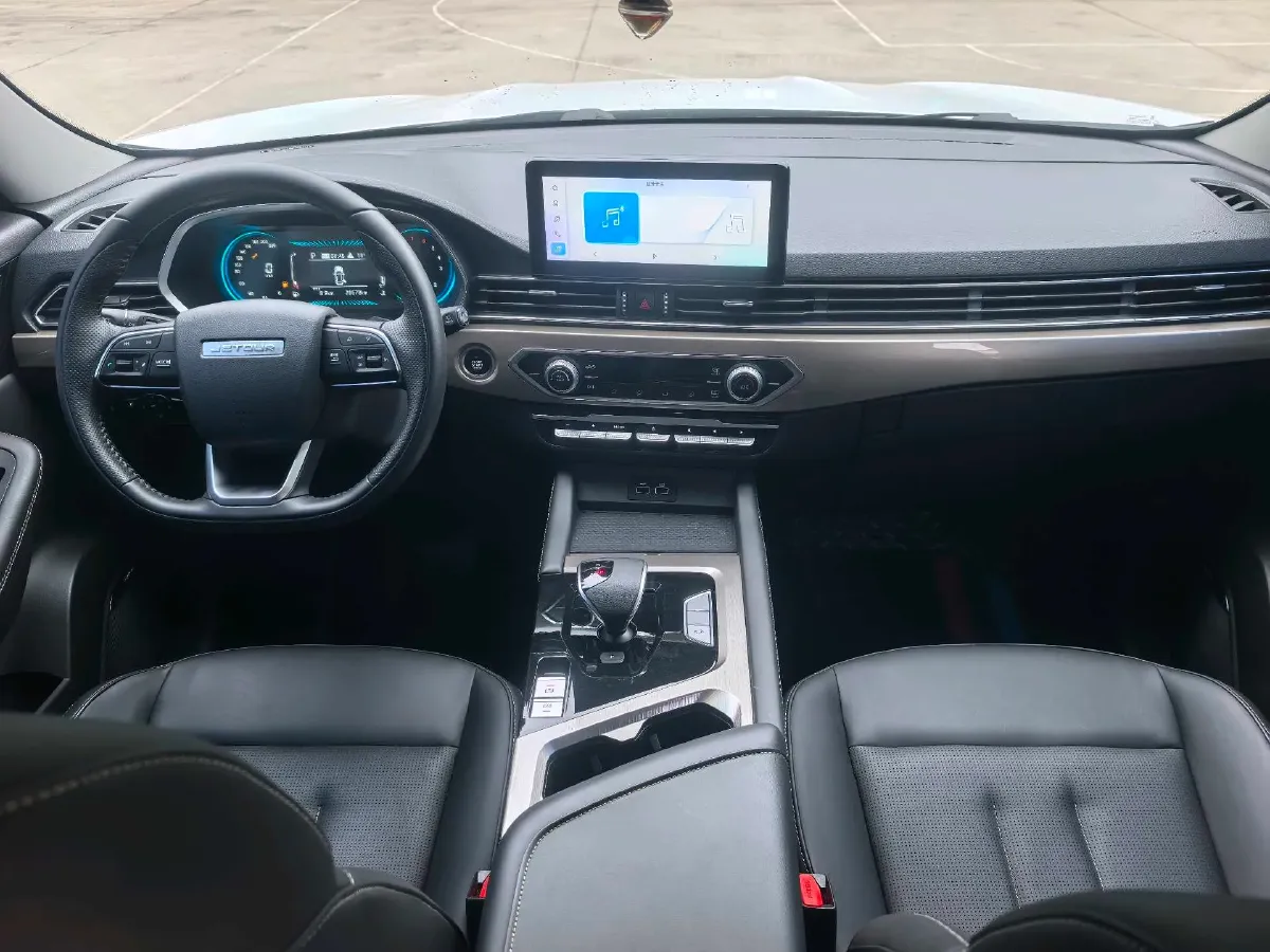 2024 Jetour X70 1.5T 156HP L4 6DCT,autocango,china used car exporter,china ev exporter,chinese used car exporter,chinese used ev exporter