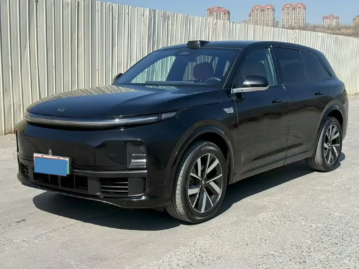 2023 Li L7 Range Extended 154HP REEV 40.9KWH,autocango,china used car exporter,china ev exporter,chinese used car exporter,chinese used ev exporter