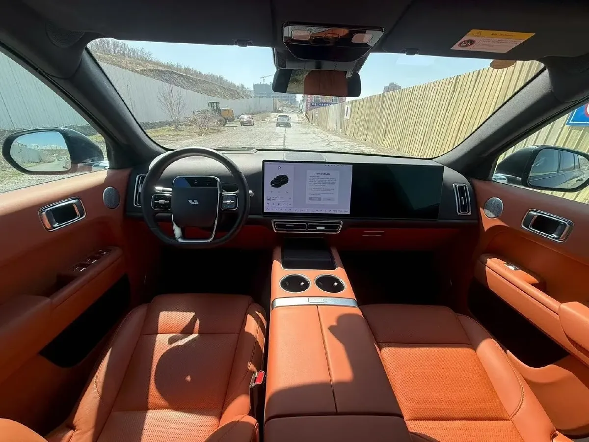 2023 Li L7 Range Extended 154HP REEV 40.9KWH,autocango,china used car exporter,china ev exporter,chinese used car exporter,chinese used ev exporter