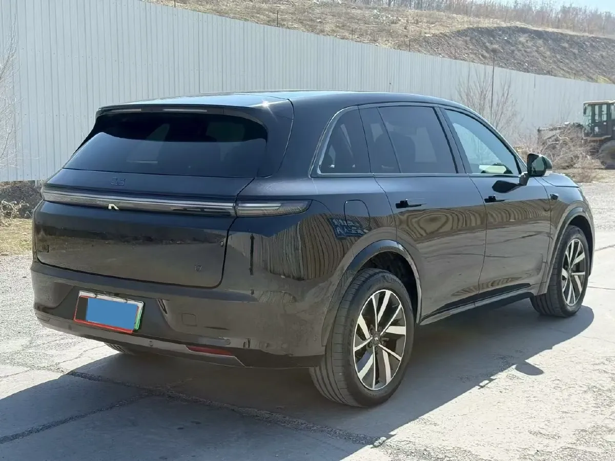 2023 Li L7 Range Extended 154HP REEV 40.9KWH,autocango,china used car exporter,china ev exporter,chinese used car exporter,chinese used ev exporter