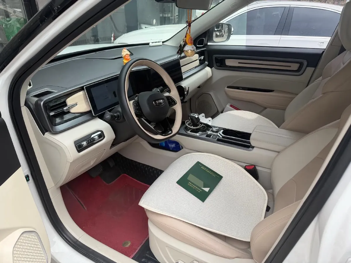 2023 Geely ICON 1.5T 181HP L4 7DCT,autocango,china used car exporter,china ev exporter,chinese used car exporter,chinese used ev exporter