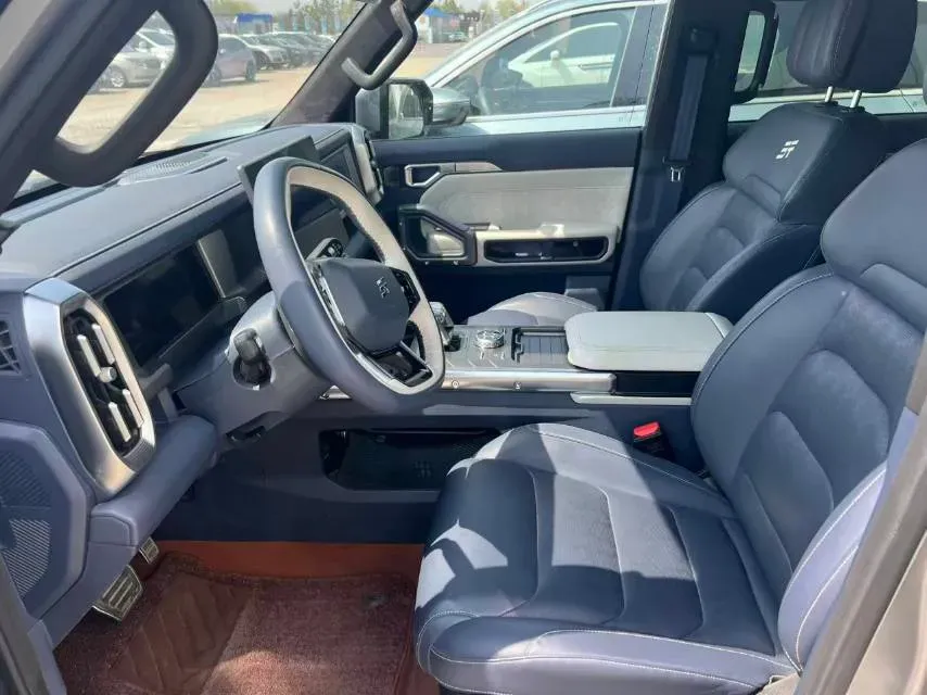 2024 Jetour ShanHai TravellerC-DM 1.5T 156HP L4 3DHT PHEV 43.24KWH,autocango,china used car exporter,china ev exporter,chinese used car exporter,chinese used ev exporter