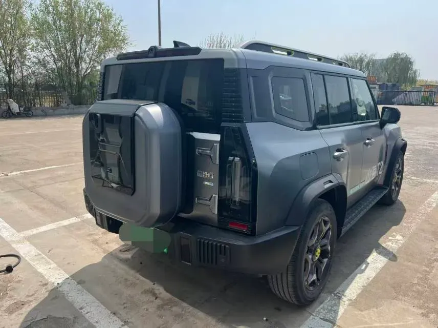 2024 Jetour ShanHai TravellerC-DM 1.5T 156HP L4 3DHT PHEV 43.24KWH,autocango,china used car exporter,china ev exporter,chinese used car exporter,chinese used ev exporter