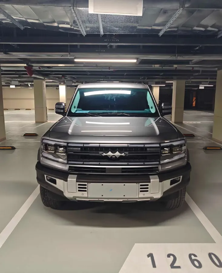 2023 FangChengBao Bao 5 1.5T 194HP L4 E-CVT PHEV 31.8KWH,autocango,china used car exporter,china ev exporter,chinese used car exporter,chinese used ev exporter