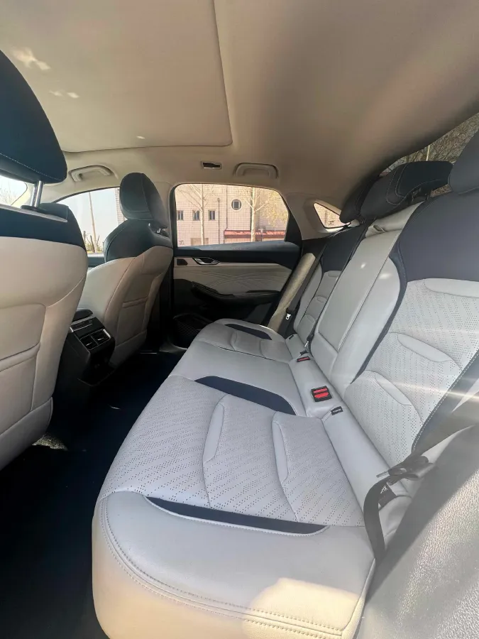 2021 Geely Preface 2.0T 190HP L4 7DCT,autocango,china used car exporter,china ev exporter,chinese used car exporter,chinese used ev exporter