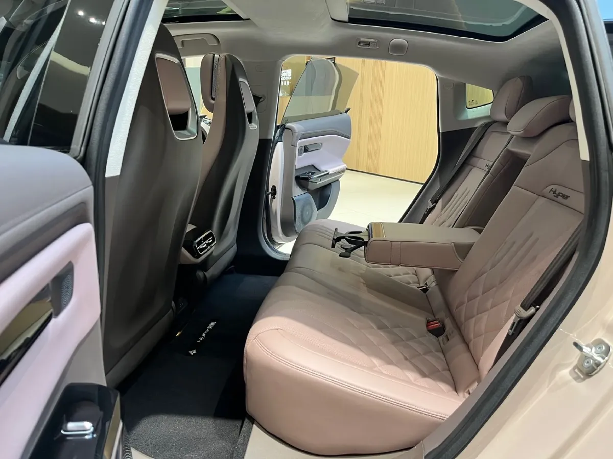 2024 HYPTEC GT BEV 80KWH,autocango,china used car exporter,china ev exporter,chinese used car exporter,chinese used ev exporter