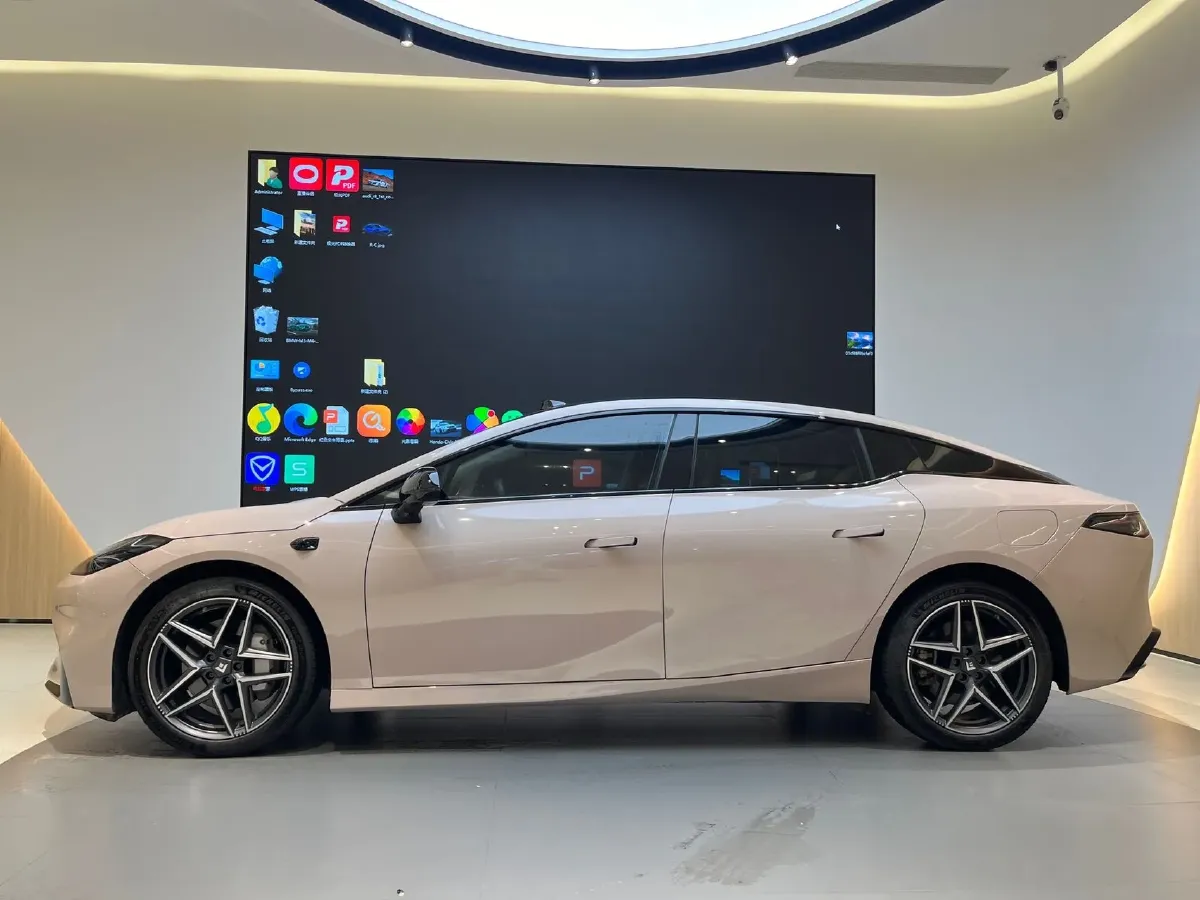 2024 HYPTEC GT BEV 80KWH,autocango,china used car exporter,china ev exporter,chinese used car exporter,chinese used ev exporter