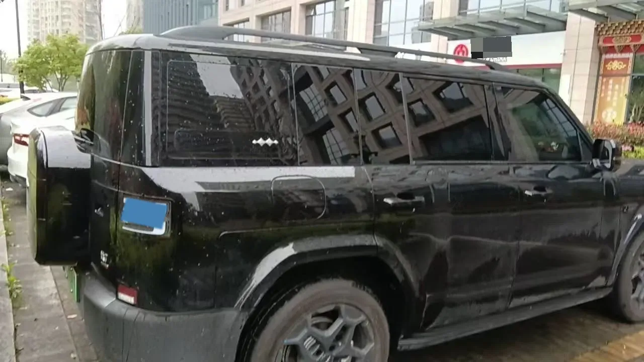 2025 FangChengBao Tai 7 1.5T 156HP L4 E-CVT PHEV,autocango,china used car exporter,china ev exporter,chinese used car exporter,chinese used ev exporter