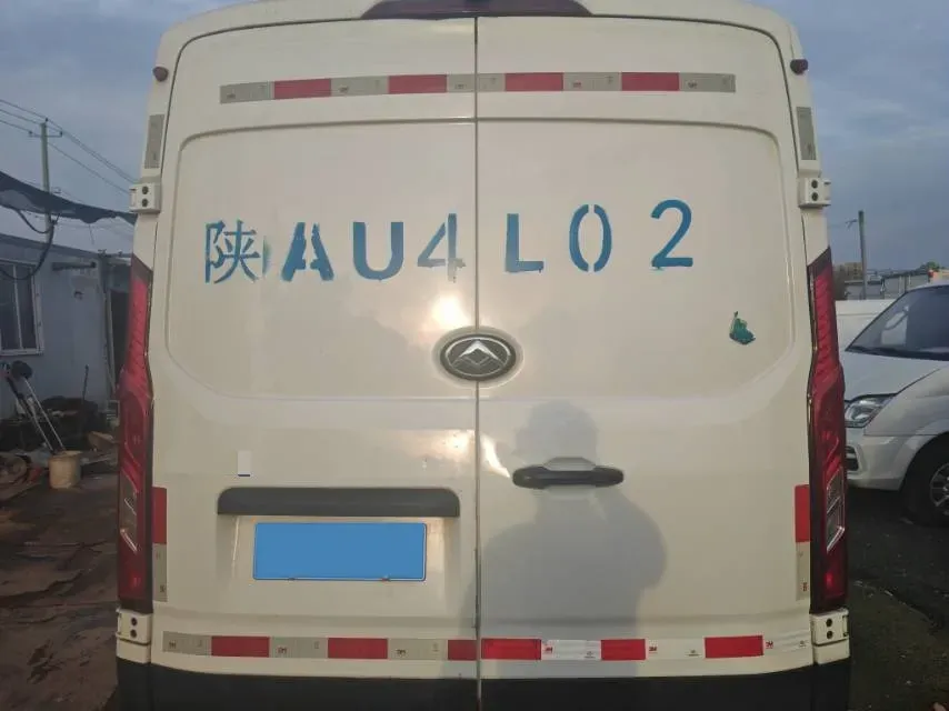 2022 MAXUS XinTu V90 2.0T 150HP L4 6MT,autocango,china used car exporter,china ev exporter,chinese used car exporter,chinese used ev exporter