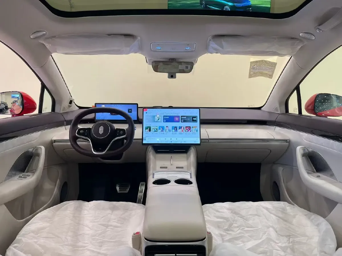 2026 Luxeed R7 REEV 156HP REEV,autocango,china used car exporter,china ev exporter,chinese used car exporter,chinese used ev exporter