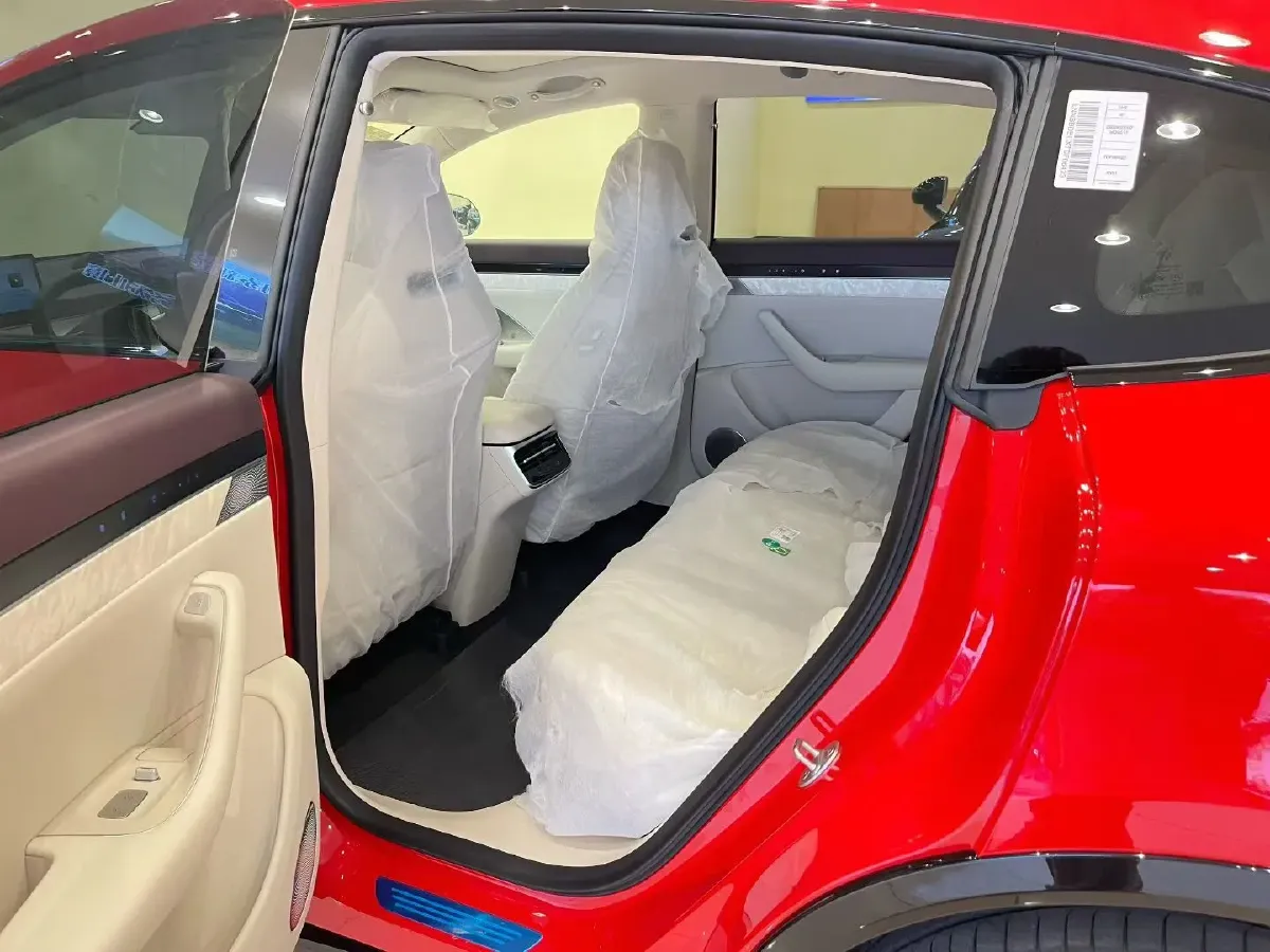 2026 Luxeed R7 REEV 156HP REEV,autocango,china used car exporter,china ev exporter,chinese used car exporter,chinese used ev exporter