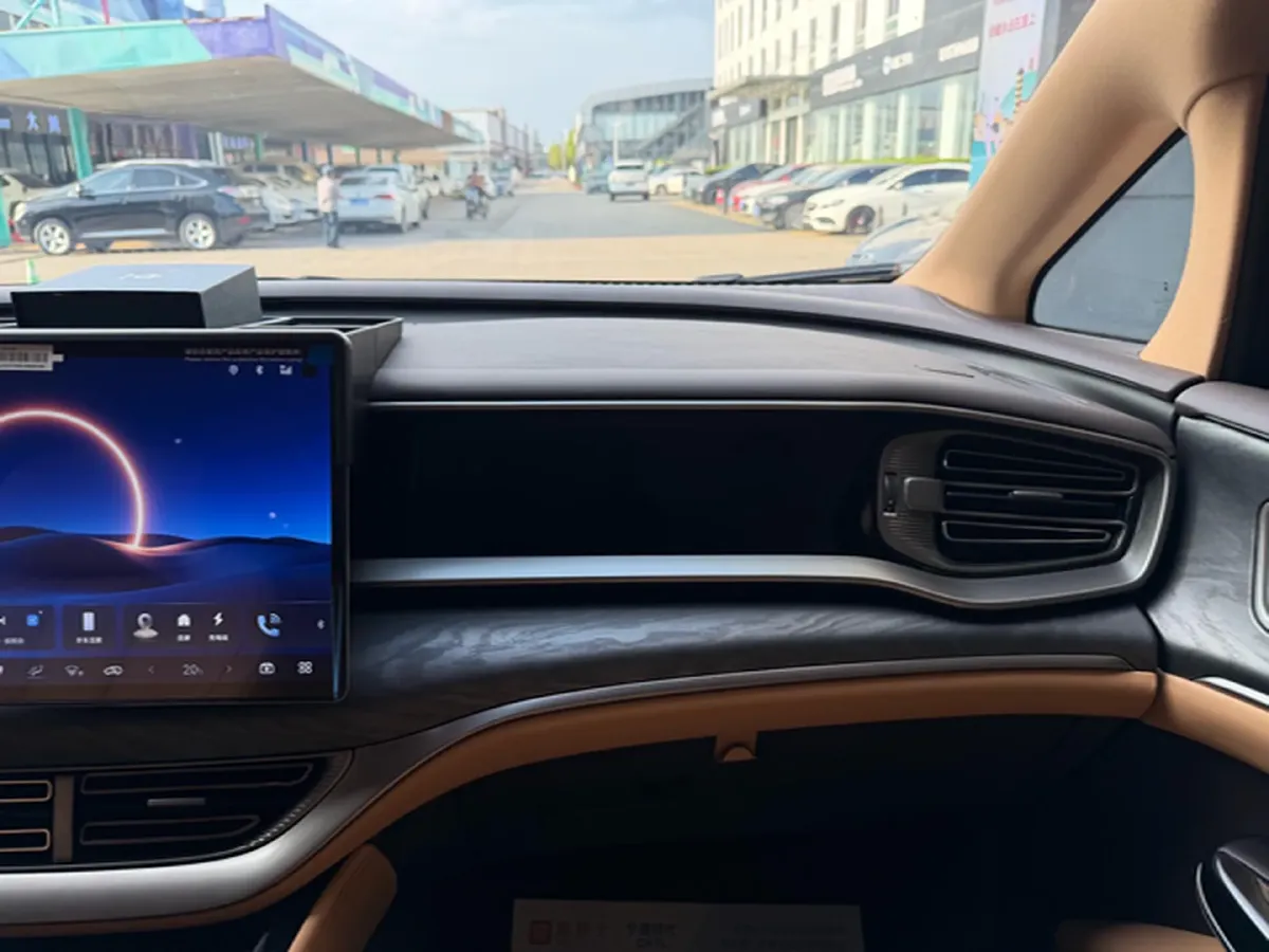 2025 Denza D9 1.5T 156HP L4 E-CVT PHEV 40KWH,autocango,china used car exporter,china ev exporter,chinese used car exporter,chinese used ev exporter