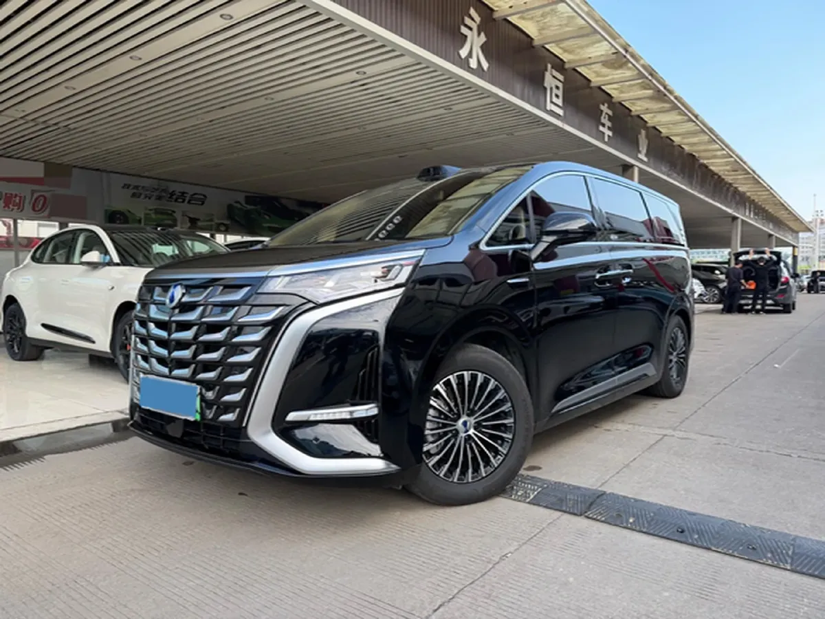 2025 Denza D9 1.5T 156HP L4 E-CVT PHEV 40KWH,autocango,china used car exporter,china ev exporter,chinese used car exporter,chinese used ev exporter