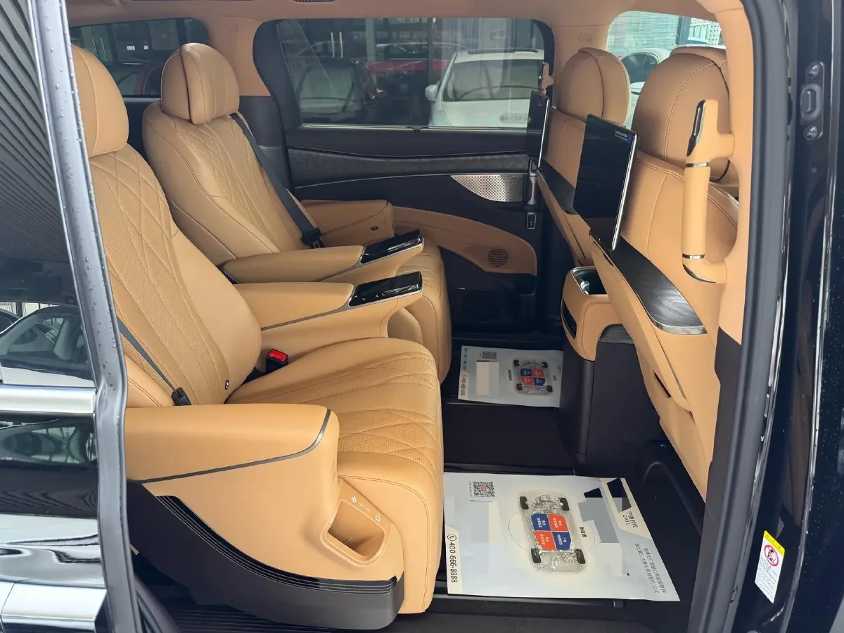 2025 Denza D9 1.5T 156HP L4 E-CVT PHEV 40KWH,autocango,china used car exporter,china ev exporter,chinese used car exporter,chinese used ev exporter