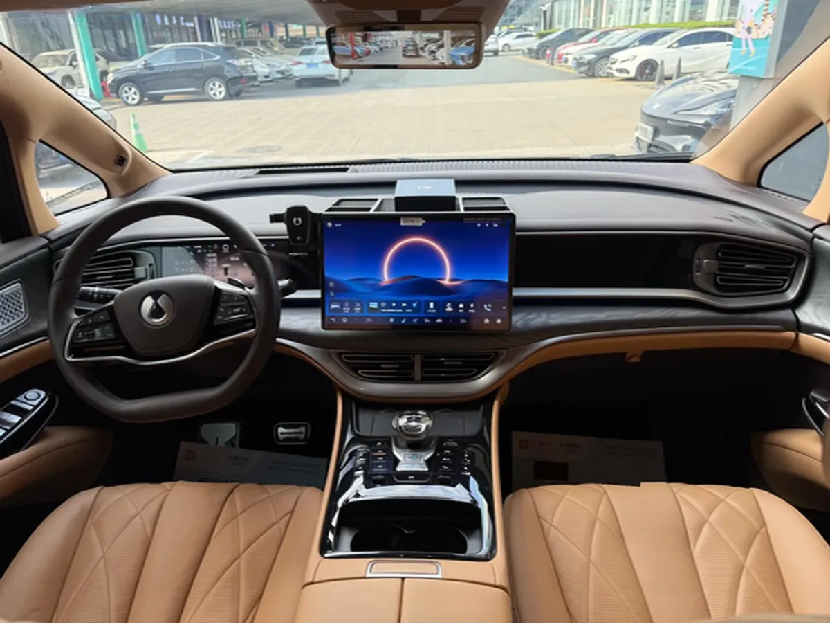 2025 Denza D9 1.5T 156HP L4 E-CVT PHEV 40KWH,autocango,china used car exporter,china ev exporter,chinese used car exporter,chinese used ev exporter