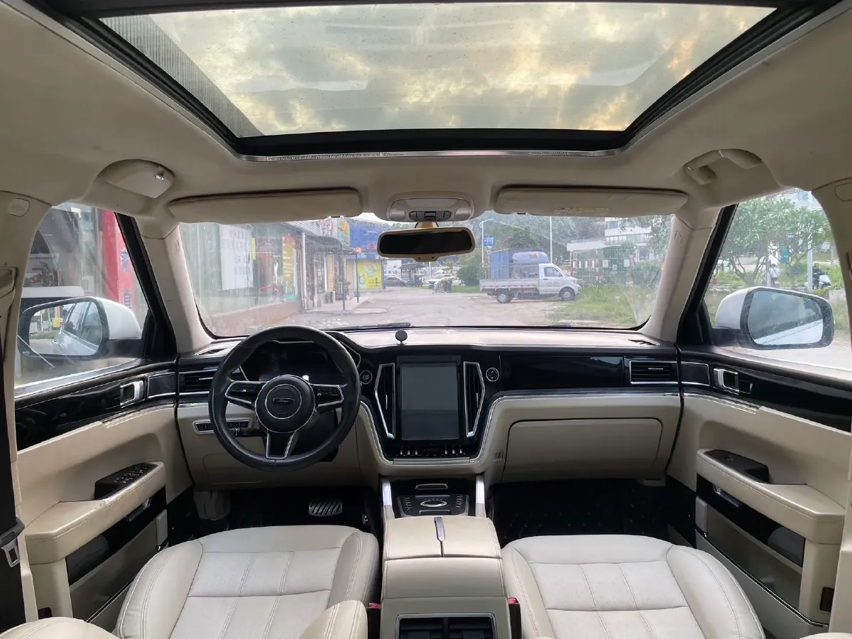 2017 Zotye T700 1.8T 177HP L4 6DCT,autocango,china used car exporter,china ev exporter,chinese used car exporter,chinese used ev exporter