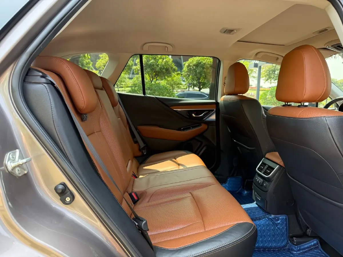 2021 Subaru Outback 2.5L 169HP H4 CVT,autocango,china used car exporter,china ev exporter,chinese used car exporter,chinese used ev exporter