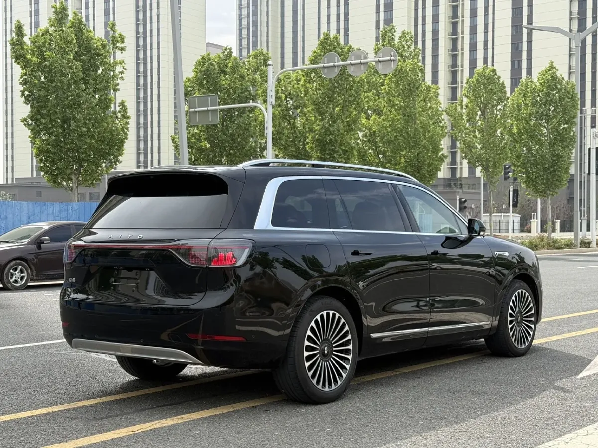 2024 AITO AITO M9 1.5T 152HP L4 REEV 42KWH,autocango,china used car exporter,china ev exporter,chinese used car exporter,chinese used ev exporter