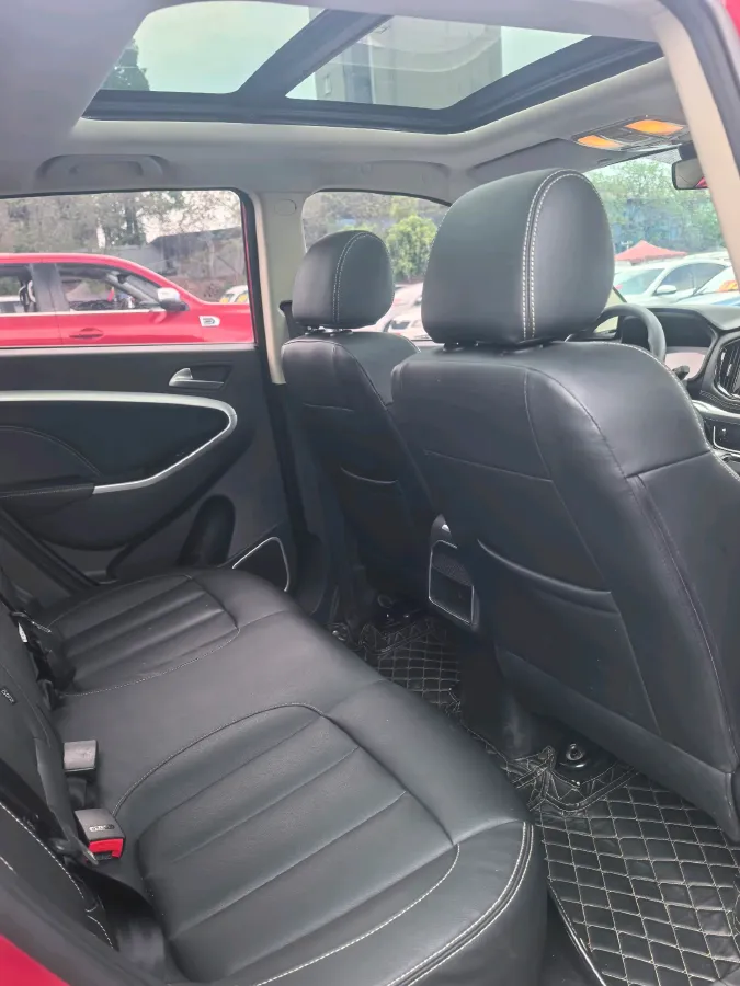 2019 Yema BoJun 1.5T 156HP L4 CVT,autocango,china used car exporter,china ev exporter,chinese used car exporter,chinese used ev exporter