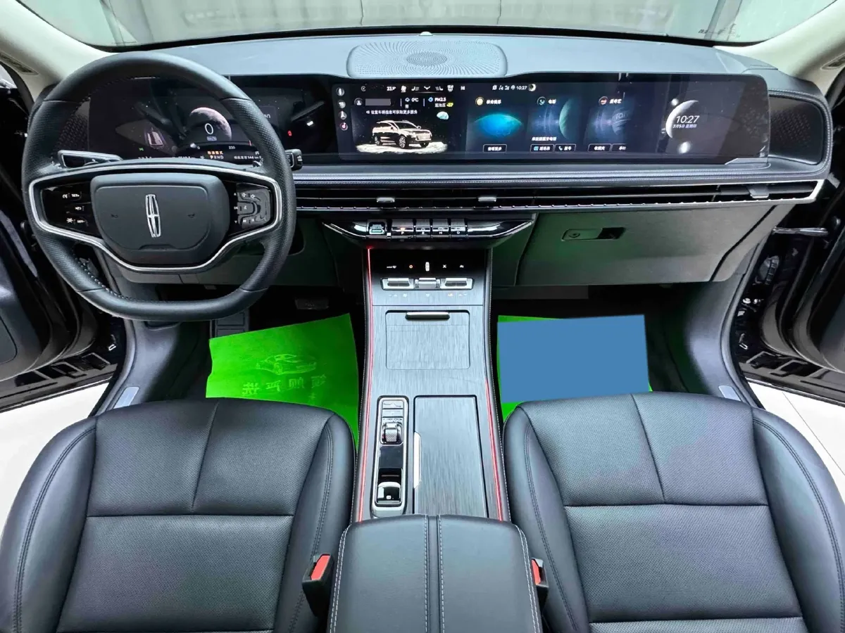 2024 Lincoln Corsair 2.0T 261HP L4 8AT,autocango,china used car exporter,china ev exporter,chinese used car exporter,chinese used ev exporter