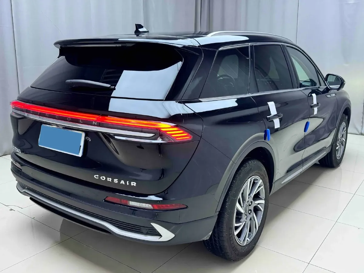 2024 Lincoln Corsair 2.0T 261HP L4 8AT,autocango,china used car exporter,china ev exporter,chinese used car exporter,chinese used ev exporter