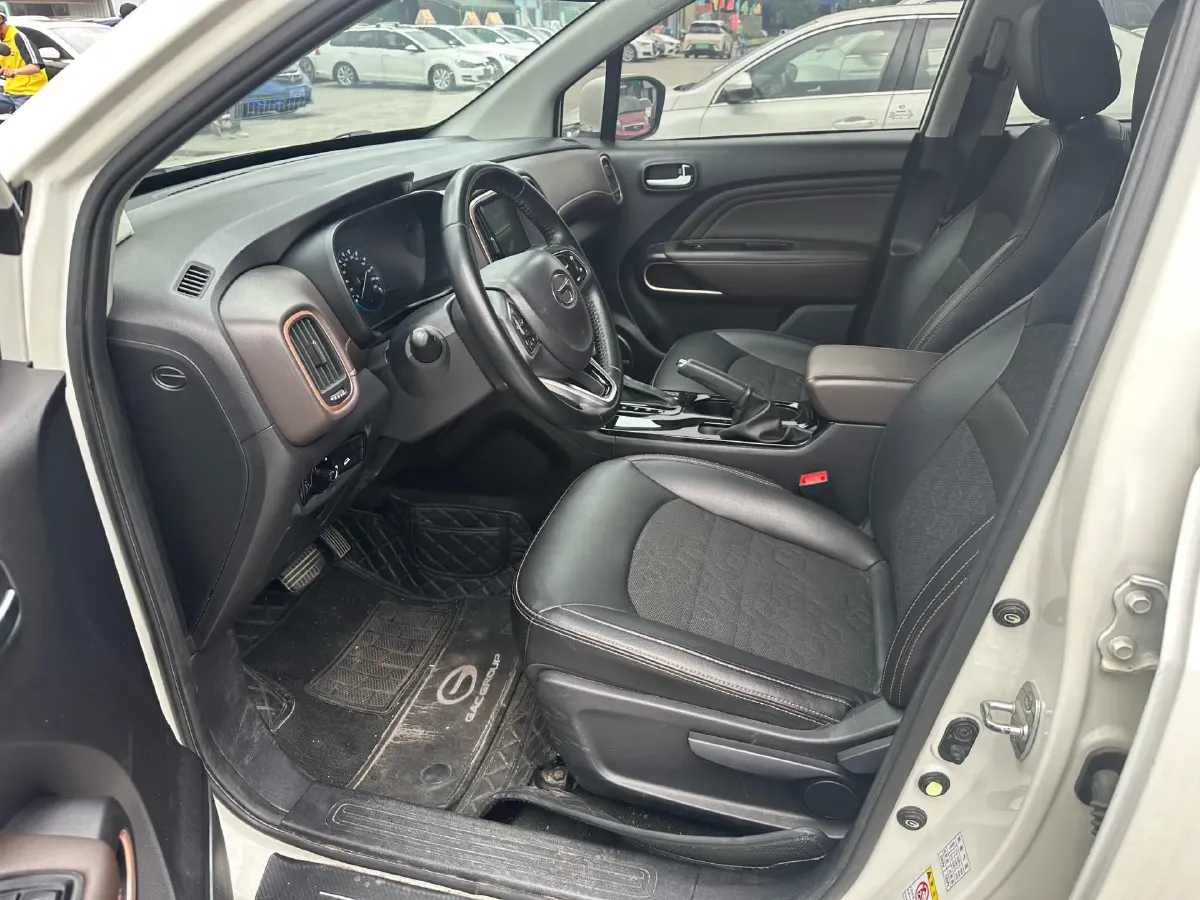 2019 GAC Trumpchi GS3 1.5T 163HP L3 7DCT,autocango,china used car exporter,china ev exporter,chinese used car exporter,chinese used ev exporter