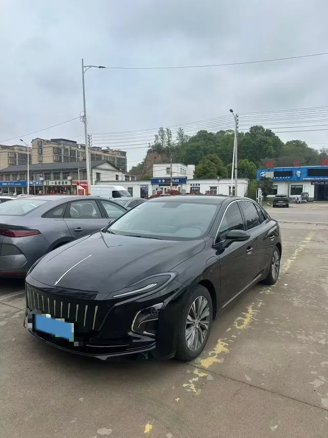 2023 HongQi E-QM5 BEV 54KWH,autocango,china used car exporter,china ev exporter,chinese used car exporter,chinese used ev exporter