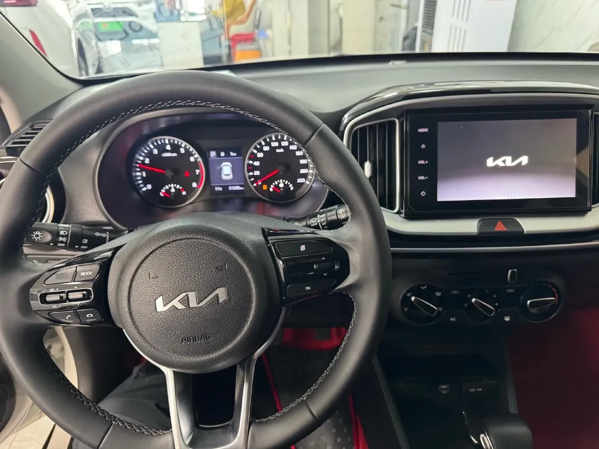2021 Kia KX1 1.4L 100HP L4 6AT,autocango,china used car exporter,china ev exporter,chinese used car exporter,chinese used ev exporter