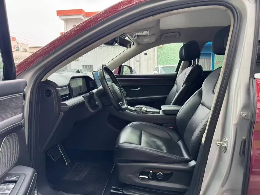 2022 Isuzu Mu-X 2.0T 220HP L4 8AT,autocango,china used car exporter,china ev exporter,chinese used car exporter,chinese used ev exporter