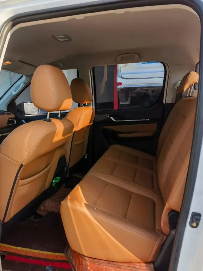 2022 Foton Grand General G7 2.0T 163HP L4 8AT,autocango,china used car exporter,china ev exporter,chinese used car exporter,chinese used ev exporter