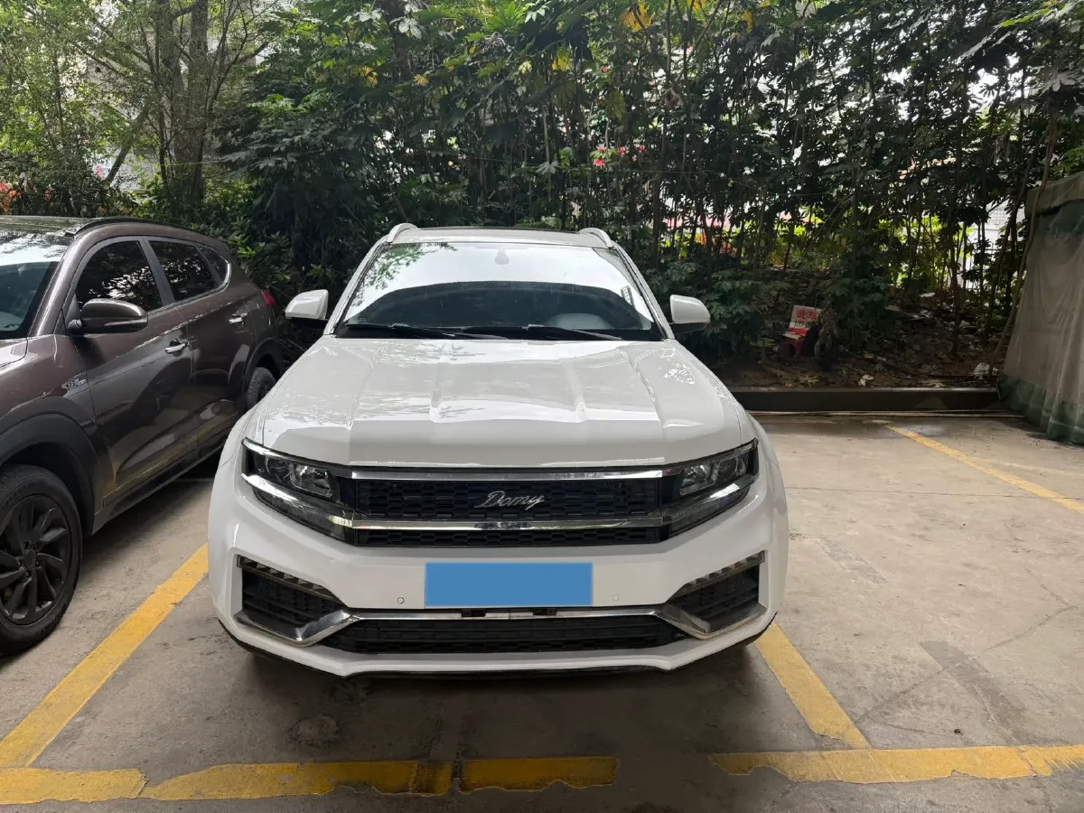 2017 Zotye Damy X7 1.8T 177HP L4 6DCT,autocango,china used car exporter,china ev exporter,chinese used car exporter,chinese used ev exporter