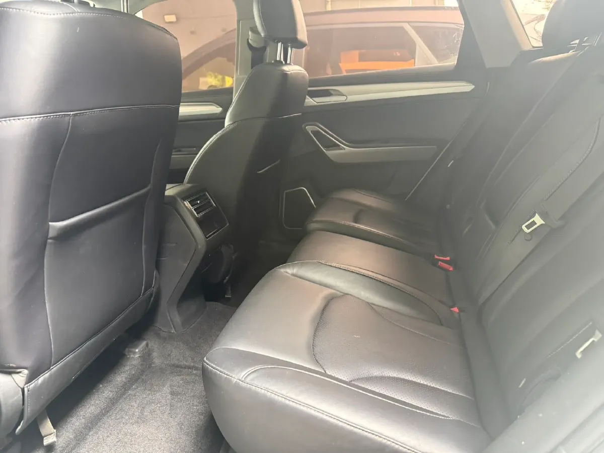 2017 Zotye Damy X7 1.8T 177HP L4 6DCT,autocango,china used car exporter,china ev exporter,chinese used car exporter,chinese used ev exporter