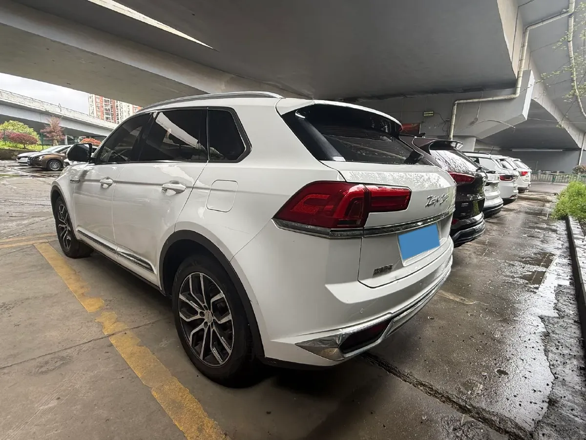 2017 Zotye Damy X7 1.8T 177HP L4 6DCT,autocango,china used car exporter,china ev exporter,chinese used car exporter,chinese used ev exporter