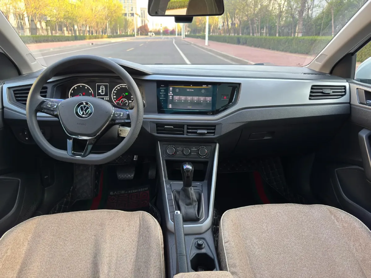 2021 Bestune T55 1.5T 169HP L4 7DCT,autocango,china used car exporter,china ev exporter,chinese used car exporter,chinese used ev exporter