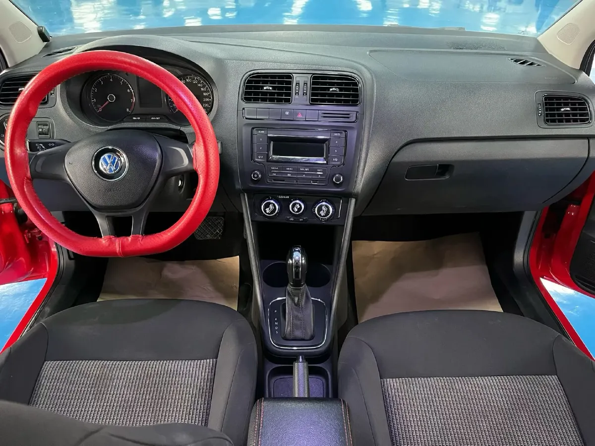 2016 Volkswagen Polo 1.4L 90HP L4 6AT,autocango,china used car exporter,china ev exporter,chinese used car exporter,chinese used ev exporter