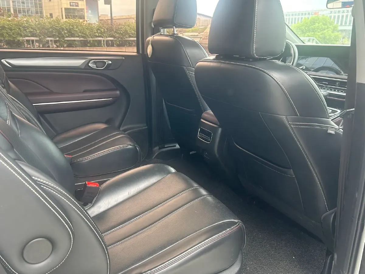 2023 GAC Trumpchi M6 1.5T 177HP L4 7DCT,autocango,china used car exporter,china ev exporter,chinese used car exporter,chinese used ev exporter