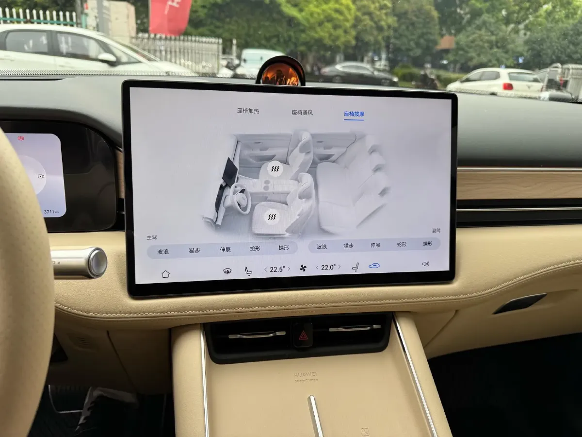 2025 AITO AITO M5 1.5T 152HP L4 REEV 42KWH,autocango,china used car exporter,china ev exporter,chinese used car exporter,chinese used ev exporter