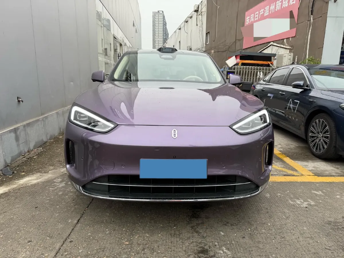 2025 AITO AITO M5 1.5T 152HP L4 REEV 42KWH,autocango,china used car exporter,china ev exporter,chinese used car exporter,chinese used ev exporter