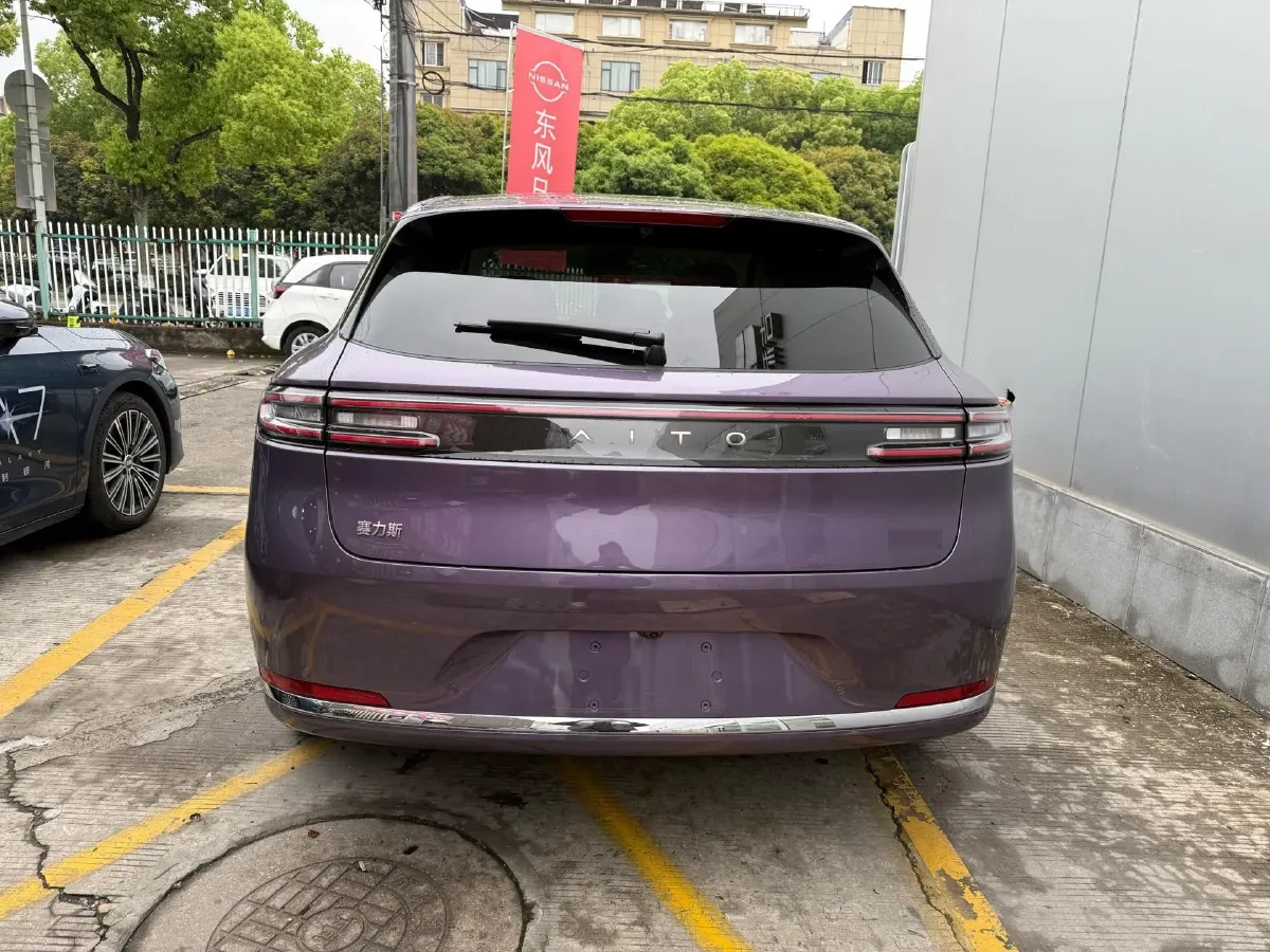 2025 AITO AITO M5 1.5T 152HP L4 REEV 42KWH,autocango,china used car exporter,china ev exporter,chinese used car exporter,chinese used ev exporter