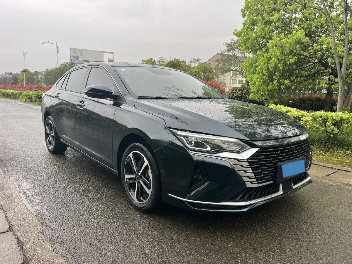 2024 DongFeng Aeolus YiXuan MAX 1.5T 197HP L4 7DCT,autocango,china used car exporter,china ev exporter,chinese used car exporter,chinese used ev exporter
