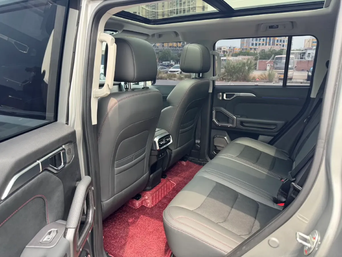 2024 Jetour Traveller 2.0T 254HP L4 7DCT,autocango,china used car exporter,china ev exporter,chinese used car exporter,chinese used ev exporter