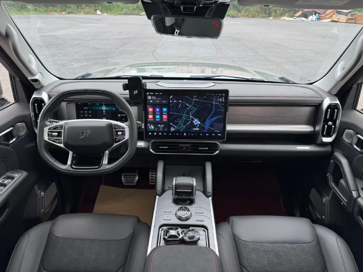 2024 Jetour Traveller 2.0T 254HP L4 7DCT,autocango,china used car exporter,china ev exporter,chinese used car exporter,chinese used ev exporter