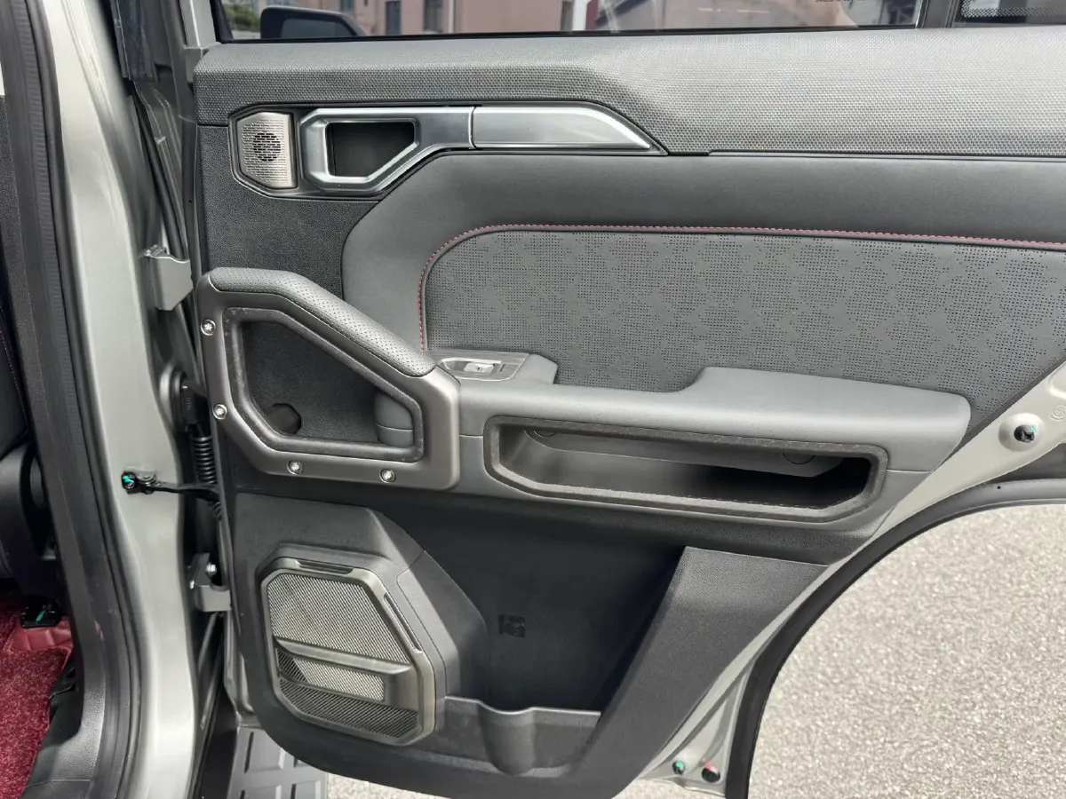 2024 Jetour Traveller 2.0T 254HP L4 7DCT,autocango,china used car exporter,china ev exporter,chinese used car exporter,chinese used ev exporter