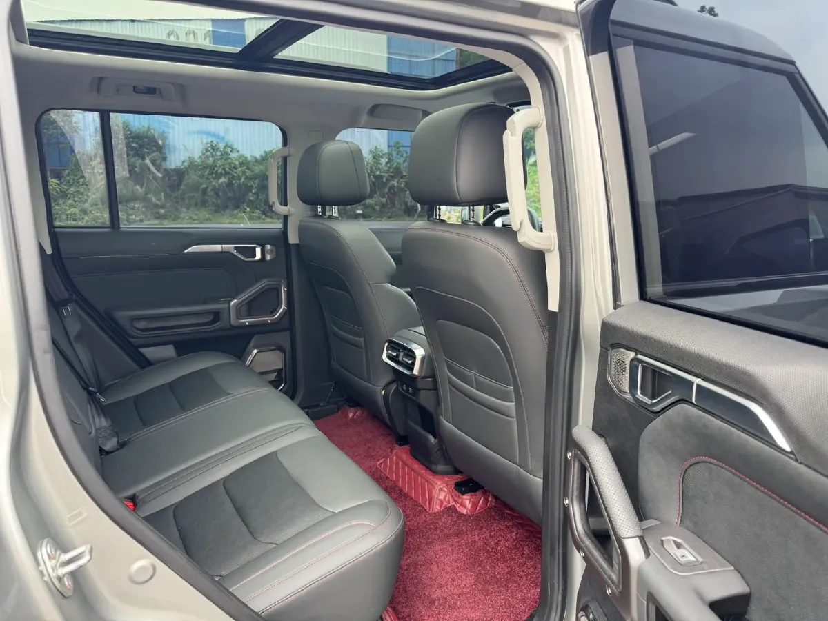 2024 Jetour Traveller 2.0T 254HP L4 7DCT,autocango,china used car exporter,china ev exporter,chinese used car exporter,chinese used ev exporter