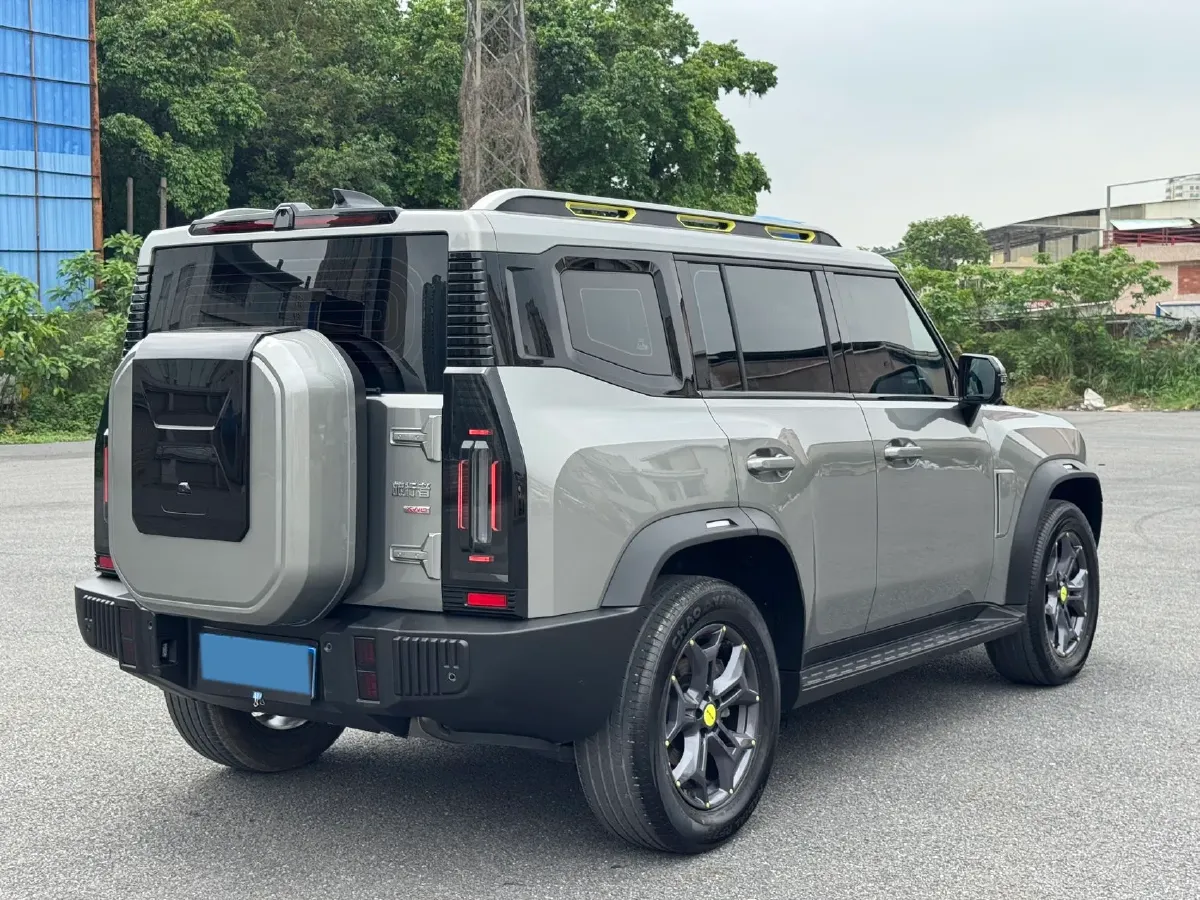 2024 Jetour Traveller 2.0T 254HP L4 7DCT,autocango,china used car exporter,china ev exporter,chinese used car exporter,chinese used ev exporter