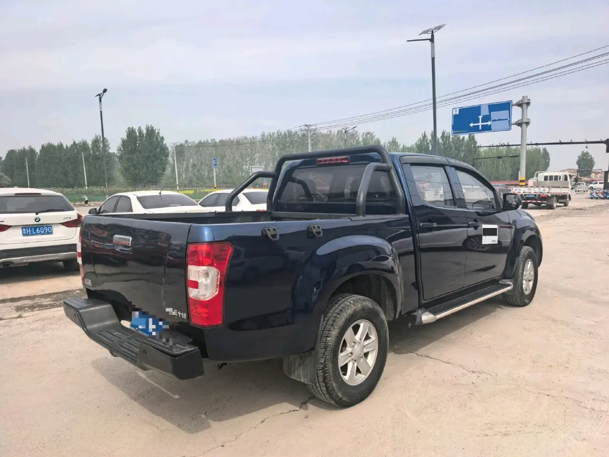 2022 Isuzu RE-MAX Jim 2.8T 120HP L4 5MT,autocango,china used car exporter,china ev exporter,chinese used car exporter,chinese used ev exporter